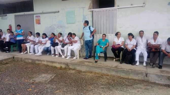  Trabajadores del sector  Salud acatan huelga nacional indefinida 