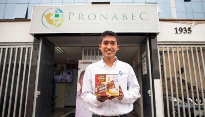 Creador de galletas Nutri Hierro quiere combatir la anemia en Uchuraccay