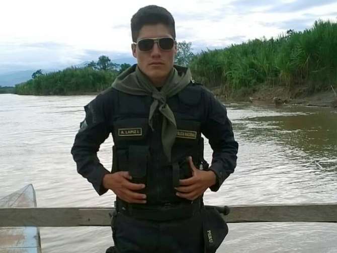  Policía desaparece en el río Mayo cerca de Tarapoto