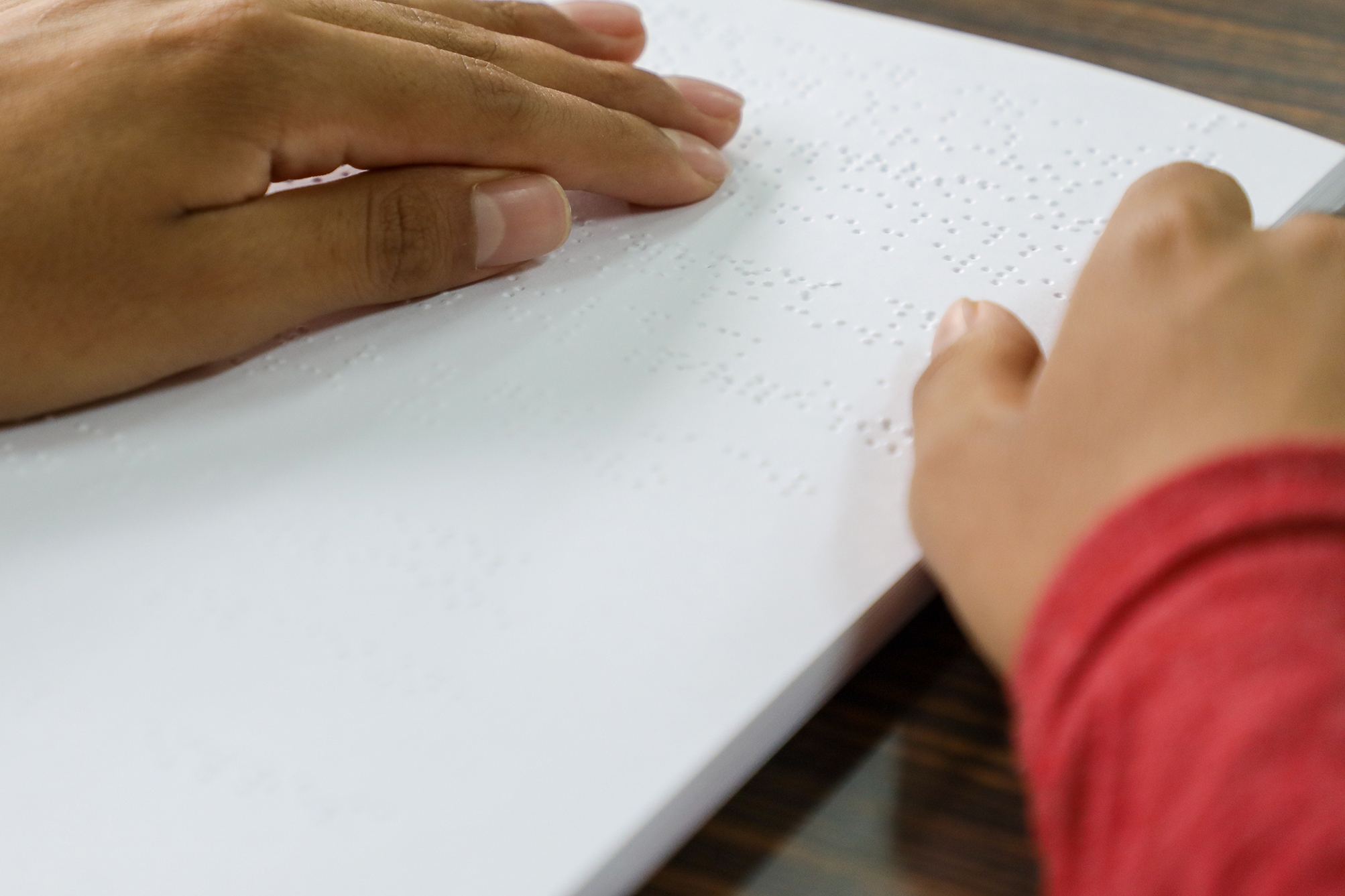 OSIPTEL: personas con discapacidad visual pueden solicitar sus recibos de telecomunicaciones en braille